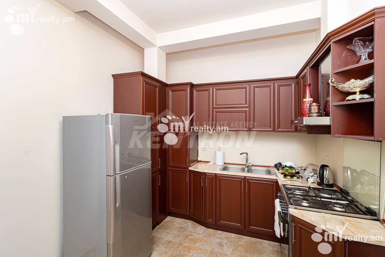 4 bedroom apartment for sale Baghramyan Ave (Kentron), Center Yerevan, 153674