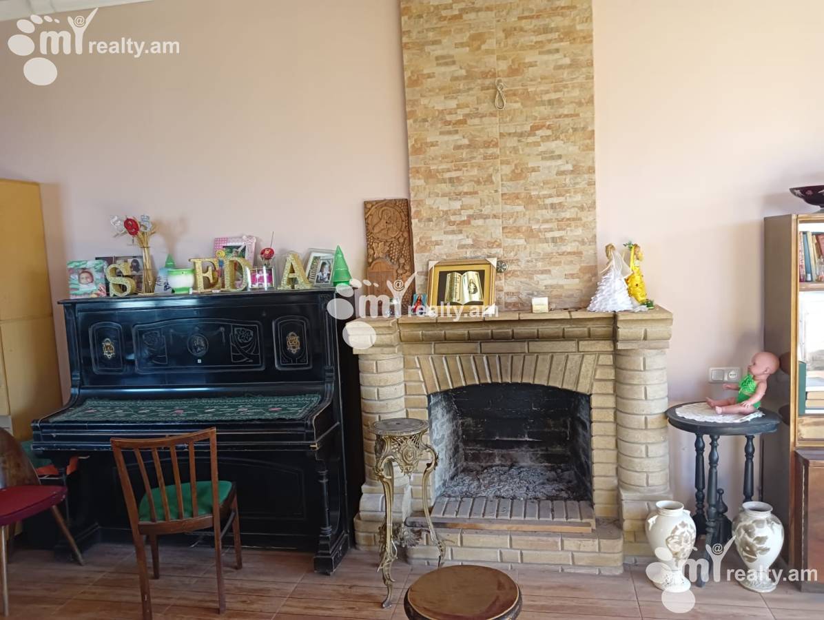 House for sale Jrvezh, Jrvejh Kotaïque, 161107
