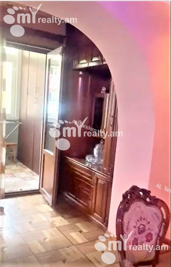 Купить 3 комнатную квартиру Азатутян пр, Арабкир Ереван, 126071