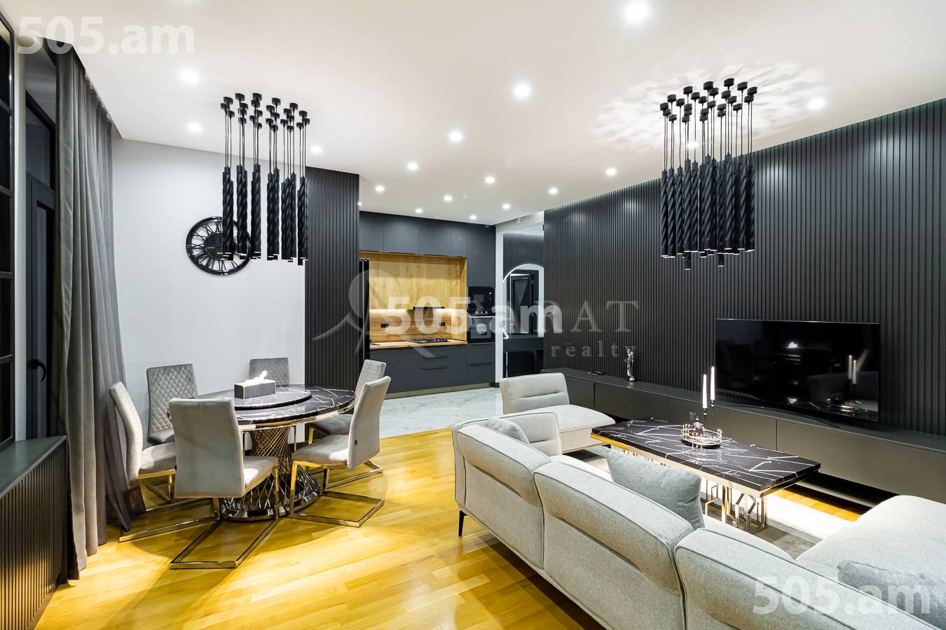 3 bedroom apartment for sale خیابان آزاتوتیان, عربگیر ایروان, 153981