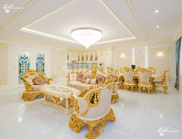 3-senyakanoc-bnakaran-vacharq-Yerevan-Center