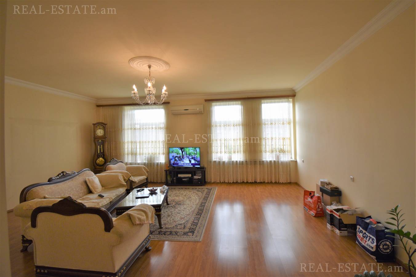 6 bedroom apartment for sale خیابان کیِفیان, عربگیر ایروان, 122919