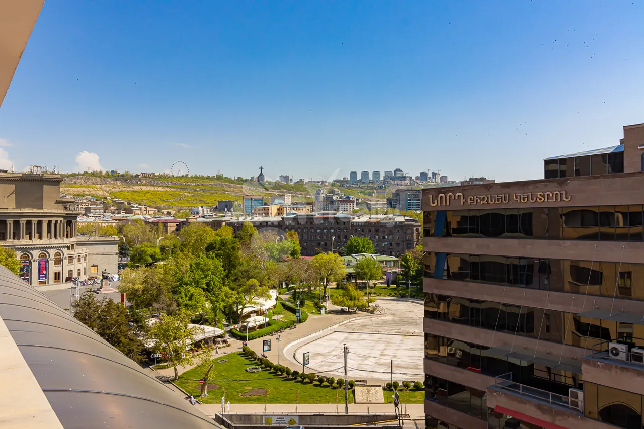 3 սենյականոց բնակարան վարձով Հյուսիսային պող, Կենտրոն Երևան, 159697