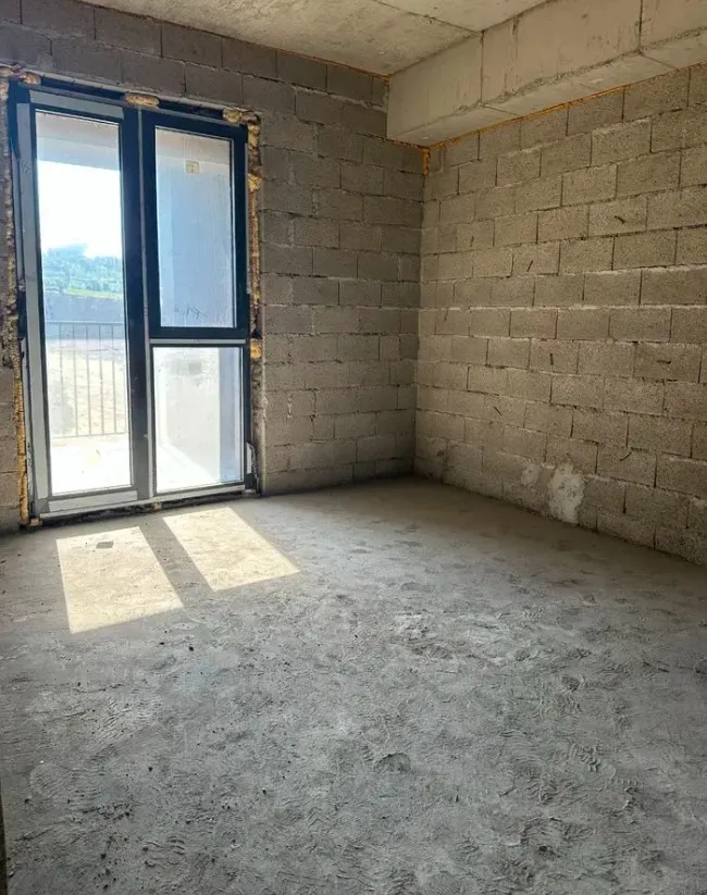 3 սենյականոց բնակարան  Լենինգրադյան փող, Աջափնյակ Երևան, 160980