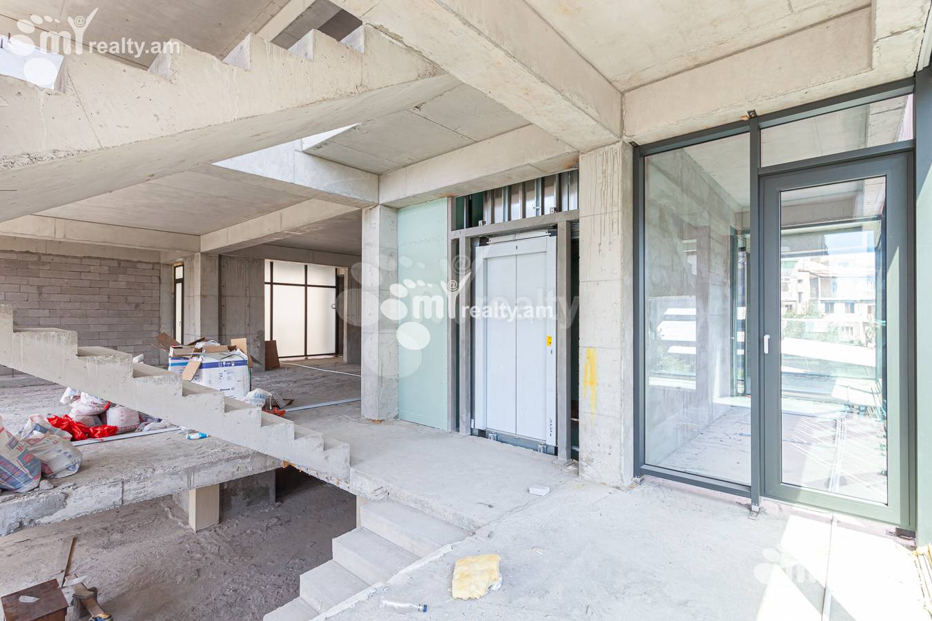 Снять коммерческoе помещение Г.Кочар ул, Арабкир Ереван, 137990