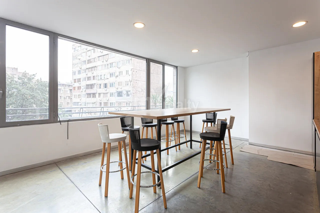 Commercial property for rent Leo St, Center Yerevan, 161973