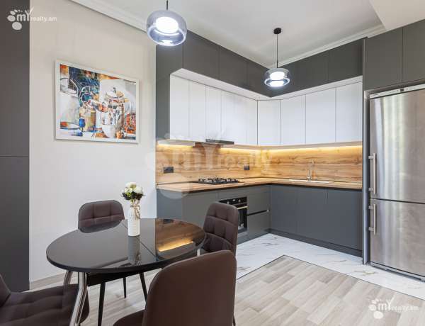 4-senyakanoc-bnakaran-vacharq-Yerevan-Achapnyak