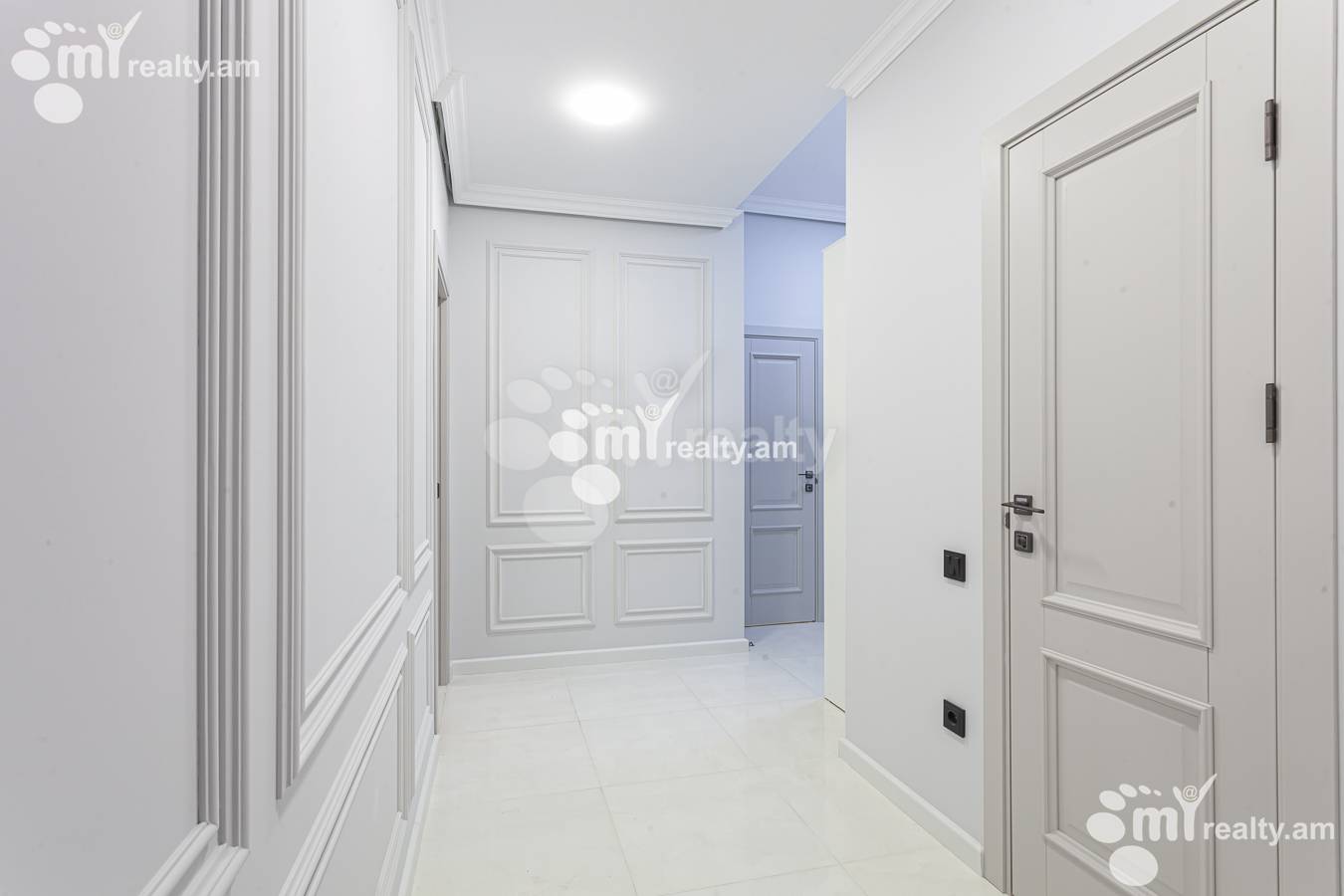 4 սենյականոց բնակարան  Լենինգրադյան փող, Աջափնյակ Երևան, 155473