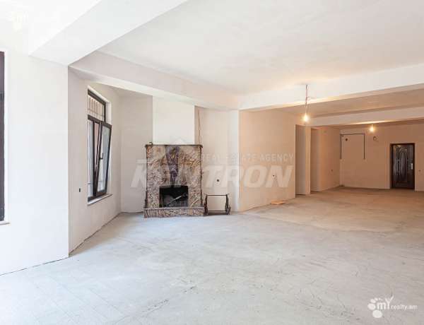 3-senyakanoc-bnakaran-vacharq-Yerevan-Center