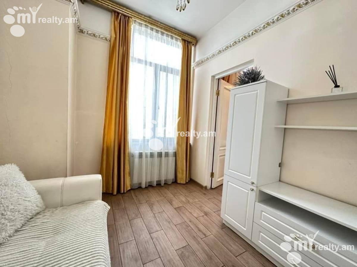 3 սենյականոց բնակարան վարձով Խորենացու փող, Կենտրոն Երևան, 159823