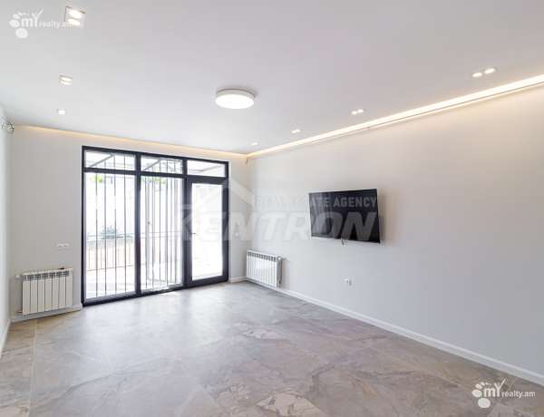 arandznatun-vacharq-Yerevan-Nor-Norq