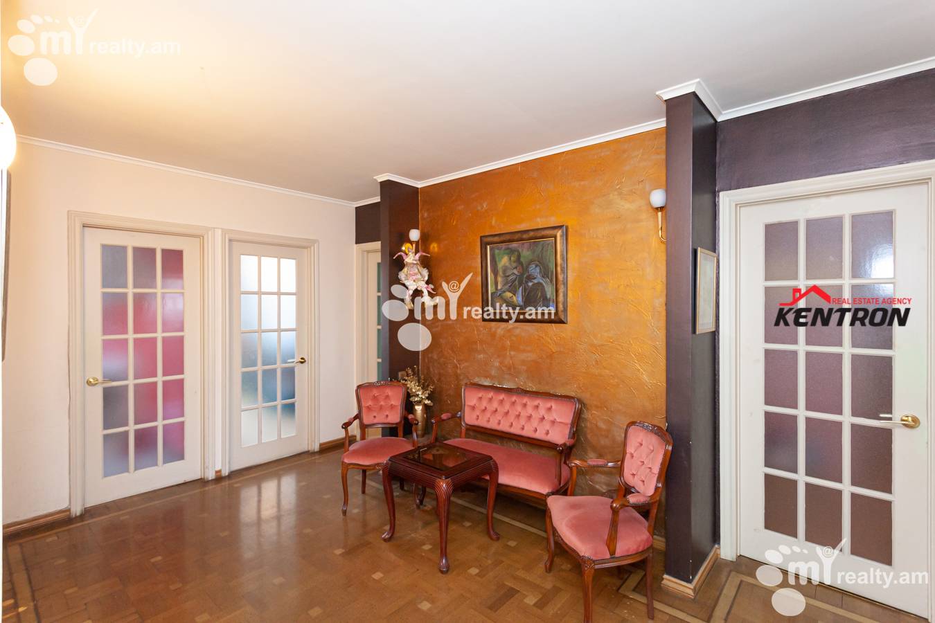 4 սենյականոց բնակարան  Սայաթ-Նովայի պող, Կենտրոն Երևան, 129910