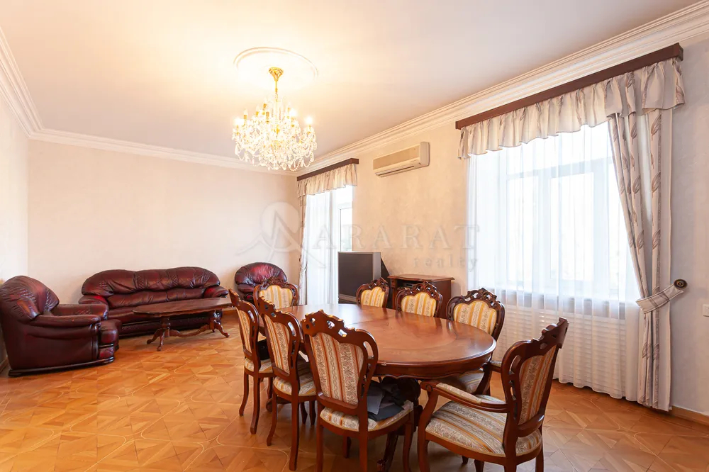 4-bedroom/apartment-for-sale/Khanjyan+St/Center/Yerevan