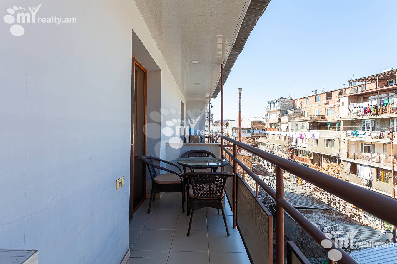 4 սենյականոց բնակարան  Կորյուն փող  նրբ, Կենտրոն Երևան, 145491