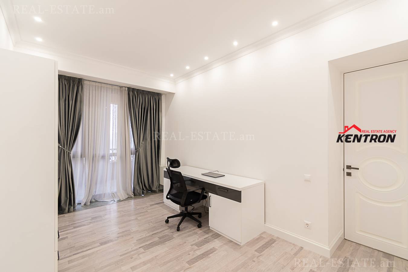 5 bedroom apartment for sale Sasna Тsrer St, Davtachène Yerevan, 132350