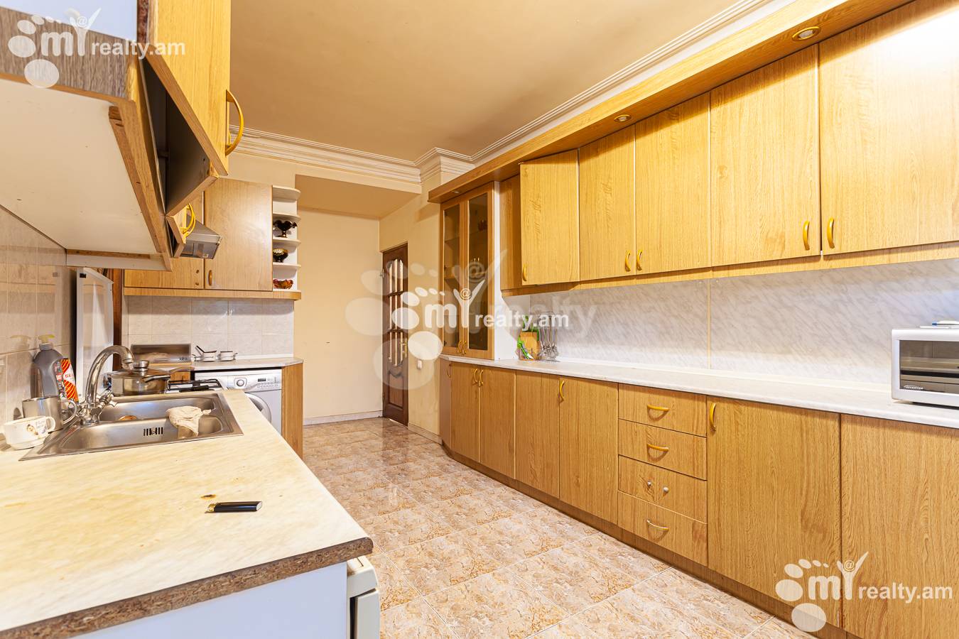 3 bedroom apartment for sale A.Petrosyan St, Center Yerevan, 155413