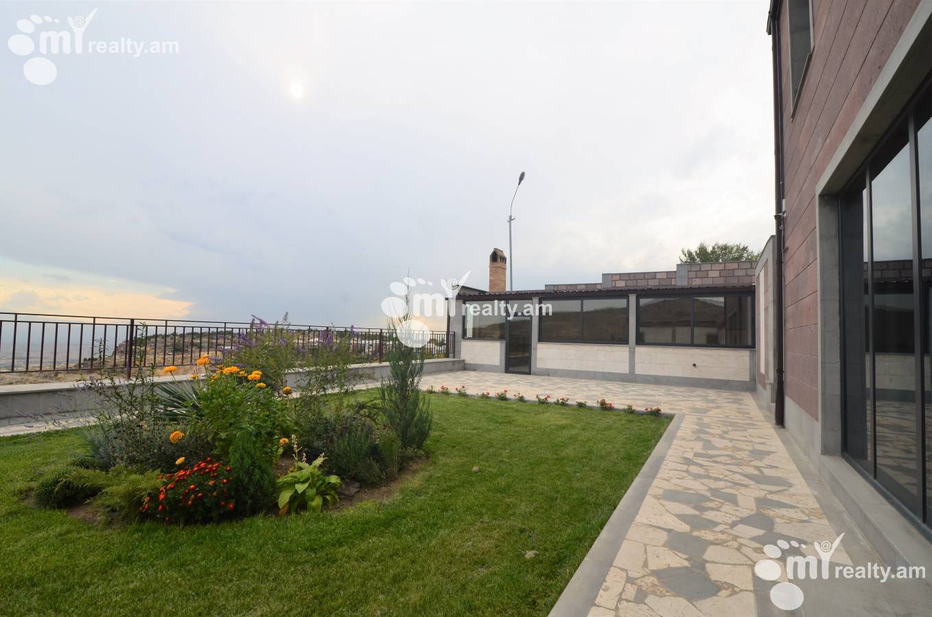 Առանձնատուն  Ջրվեժ, Ջրվեժ Կոտայք, 128535