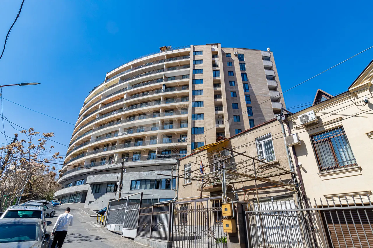 4 bedroom apartment for sale D. Demirchyan St, Center Yerevan, 157282