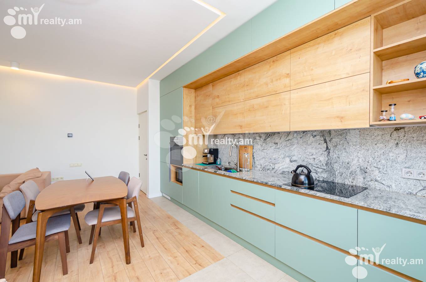 4 սենյականոց բնակարան  Նանսենի փող, Նոր Նորք Երևան, 151151