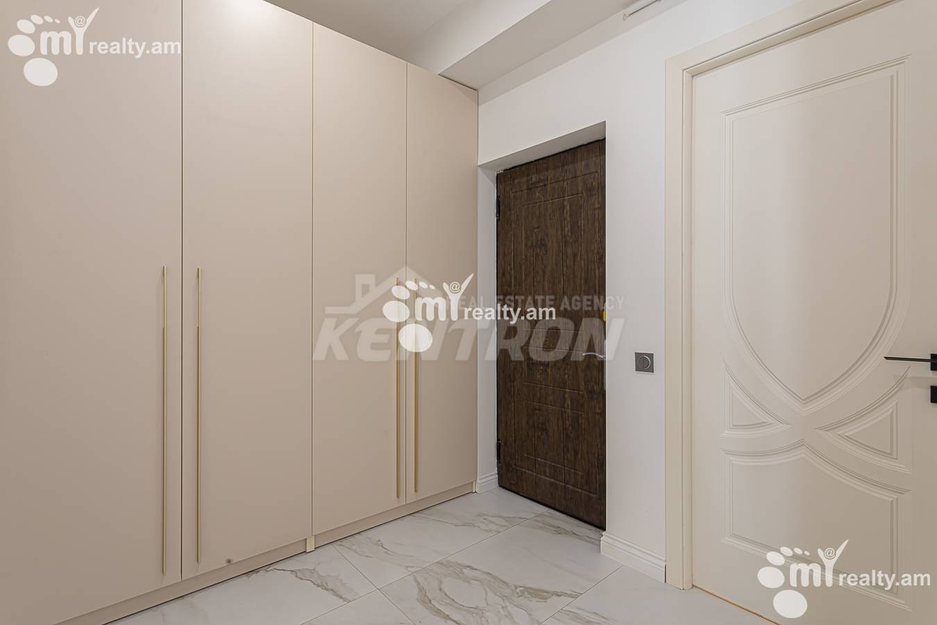 2 սենյականոց բնակարան  Համբարձումյան փող, Արաբկիր Երևան, 156821