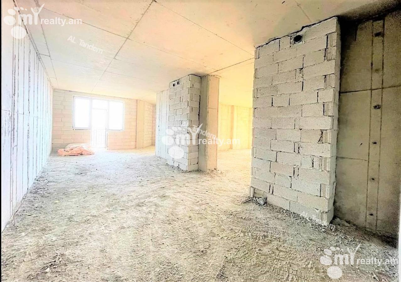 3 սենյականոց բնակարան  Վարդանանց փող, Կենտրոն Երևան, 137181