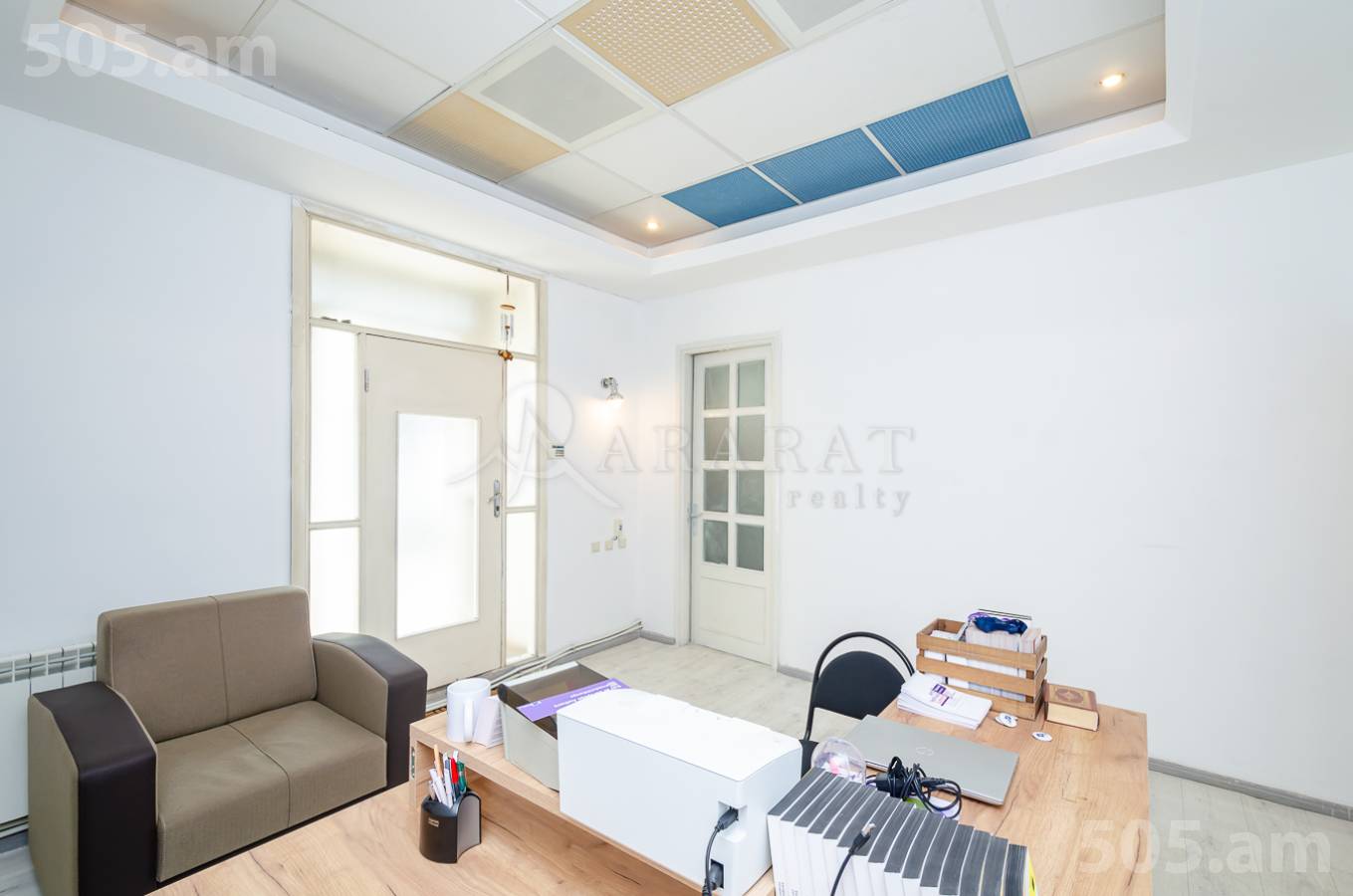 Снять коммерческoе помещение , Центр Ереван, 151975