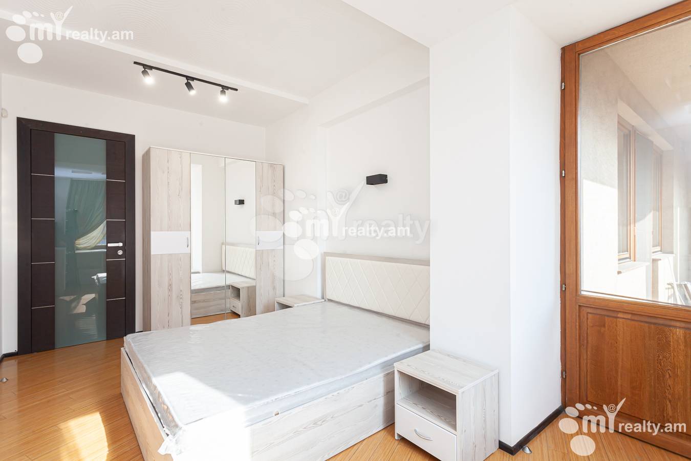 5 սենյականոց բնակարան  Հյուսիսային պող, Կենտրոն Երևան, 154616