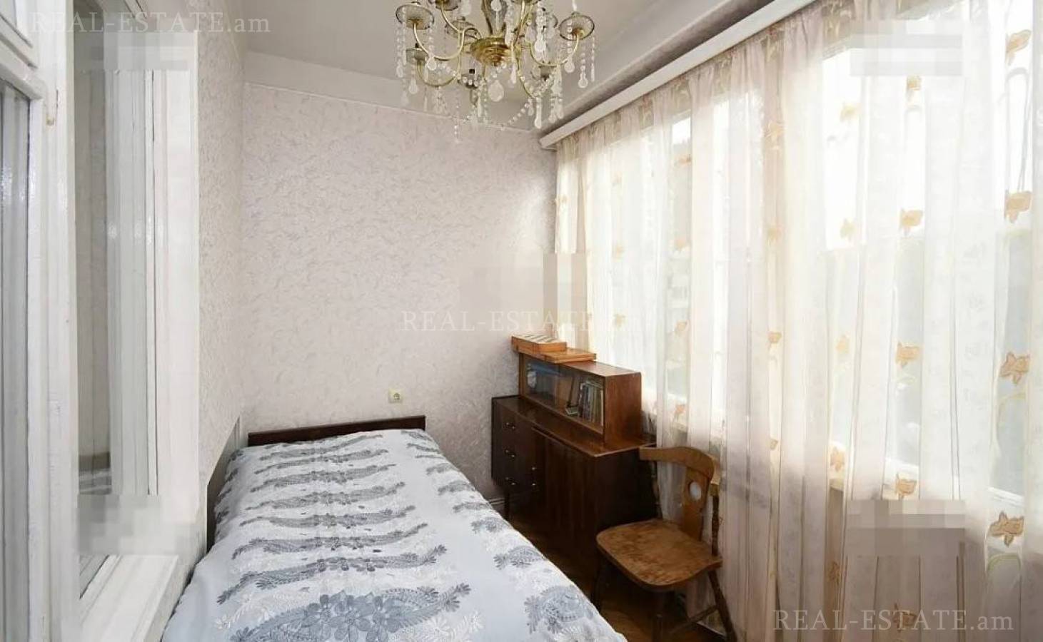 3 bedroom apartment for sale خیابان ا. آهارونیان, کاناکِر – زیتون ایروان, 137304