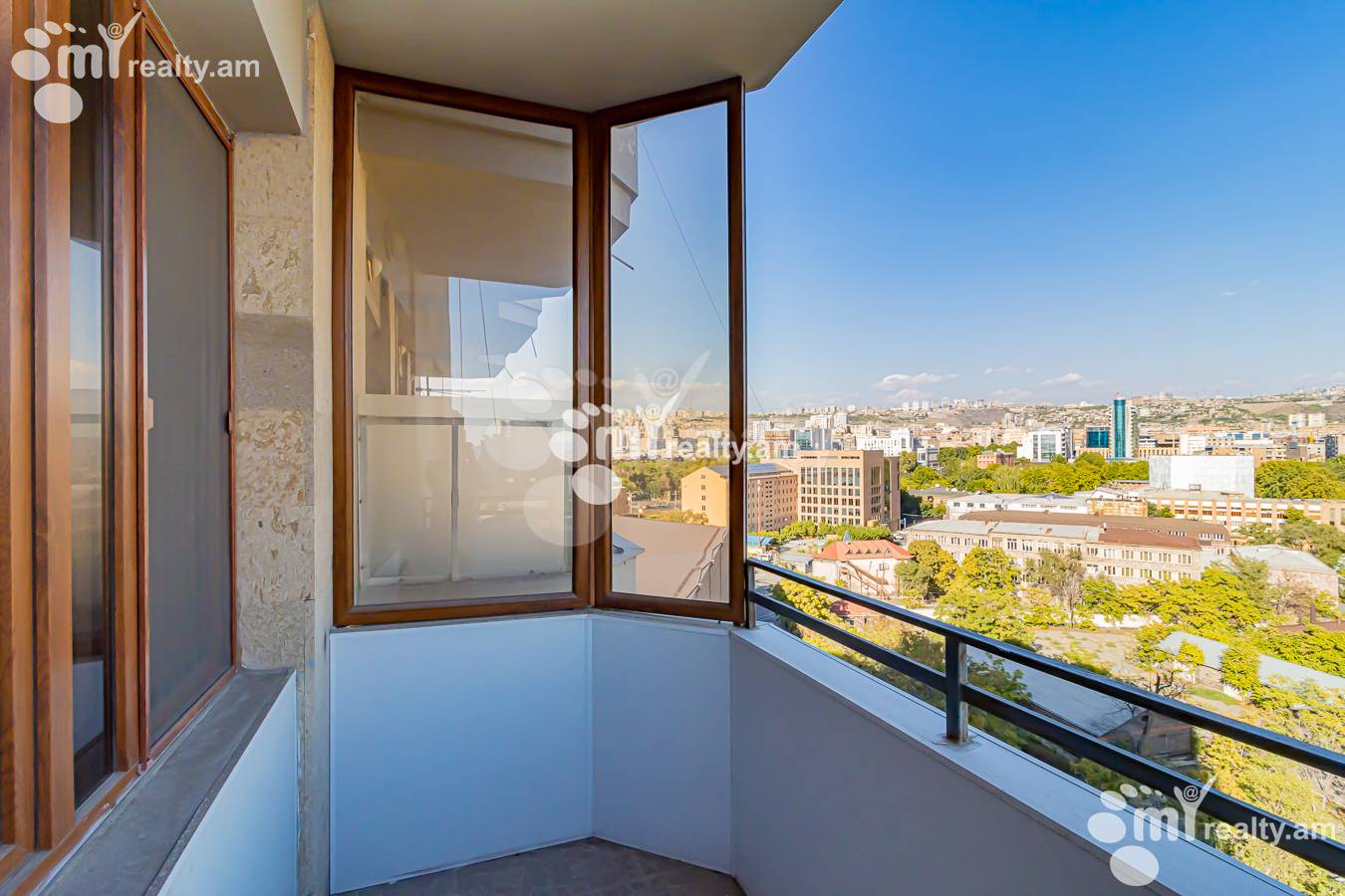 3 bedroom apartment for sale Argishti St, Center Yerevan, 145215