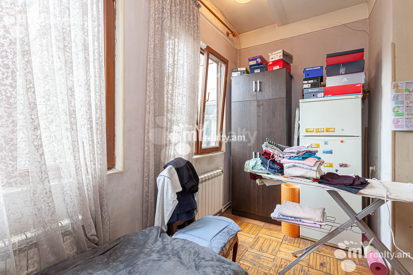 2 bedroom apartment for sale Isahakyan St, Center Yerevan, 147642