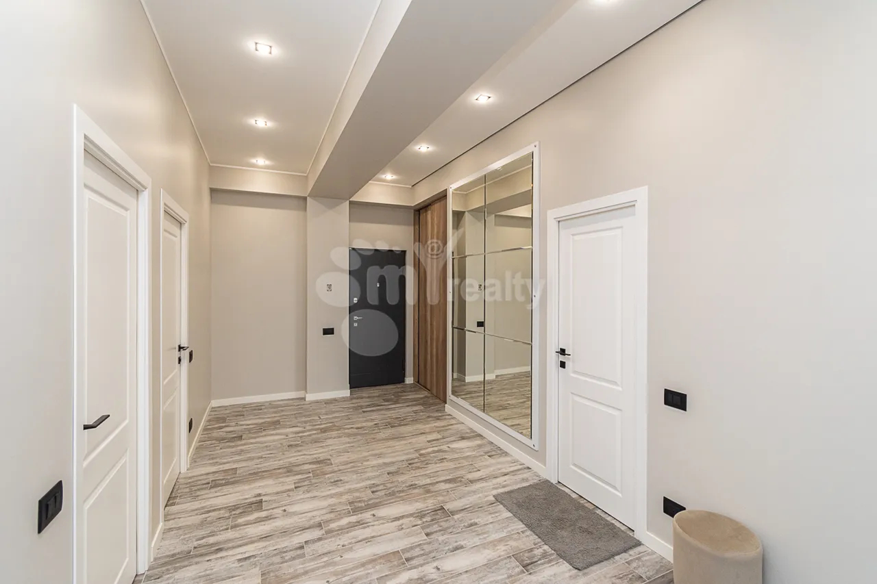 3 bedroom apartment for sale Mikoyan St, Davtachène Yerevan, 160711