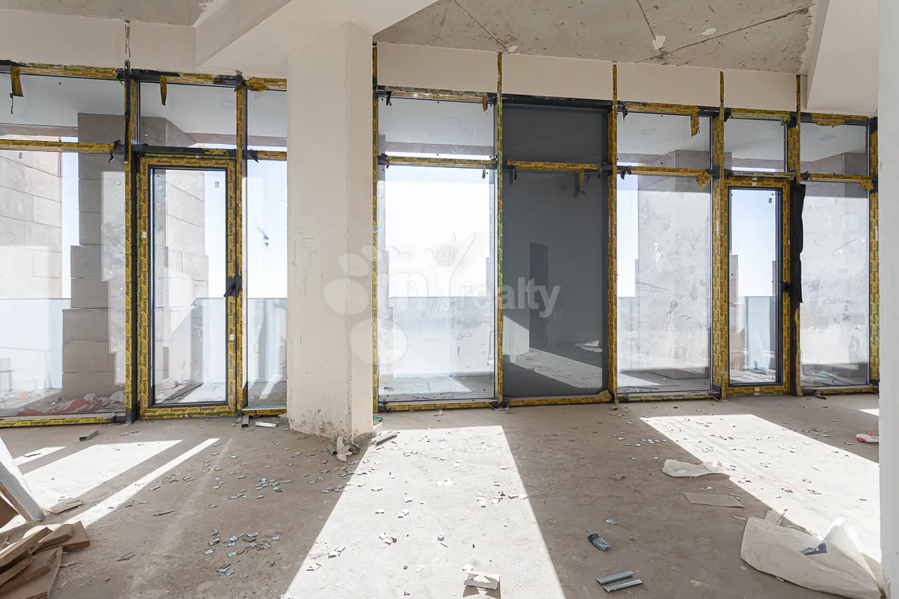 7 bedroom apartment for sale خیابان کومیتاس, عربگیر ایروان, 159055