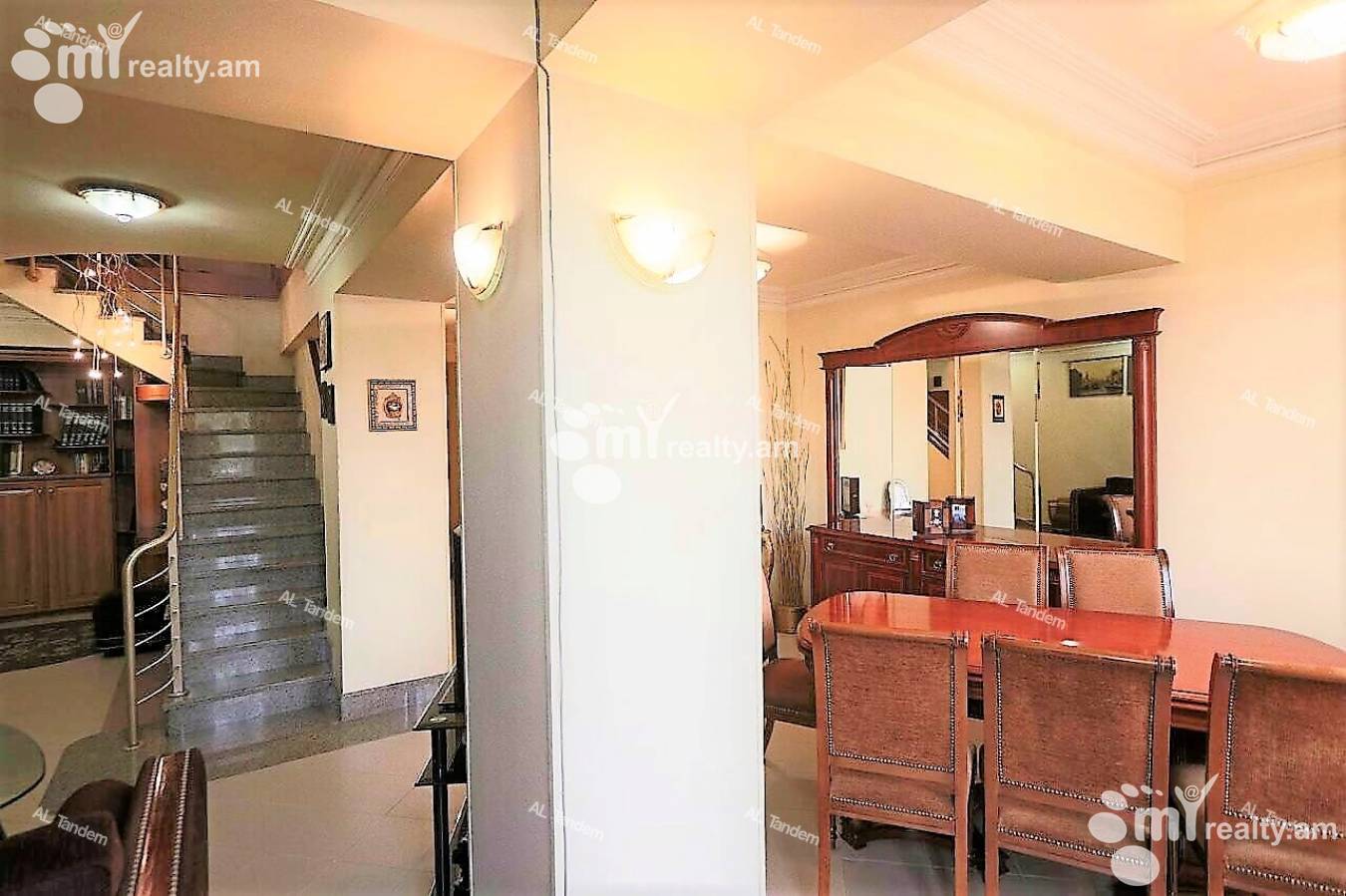 4 bedroom apartment for sale Vardanants St, Center Yerevan, 123214