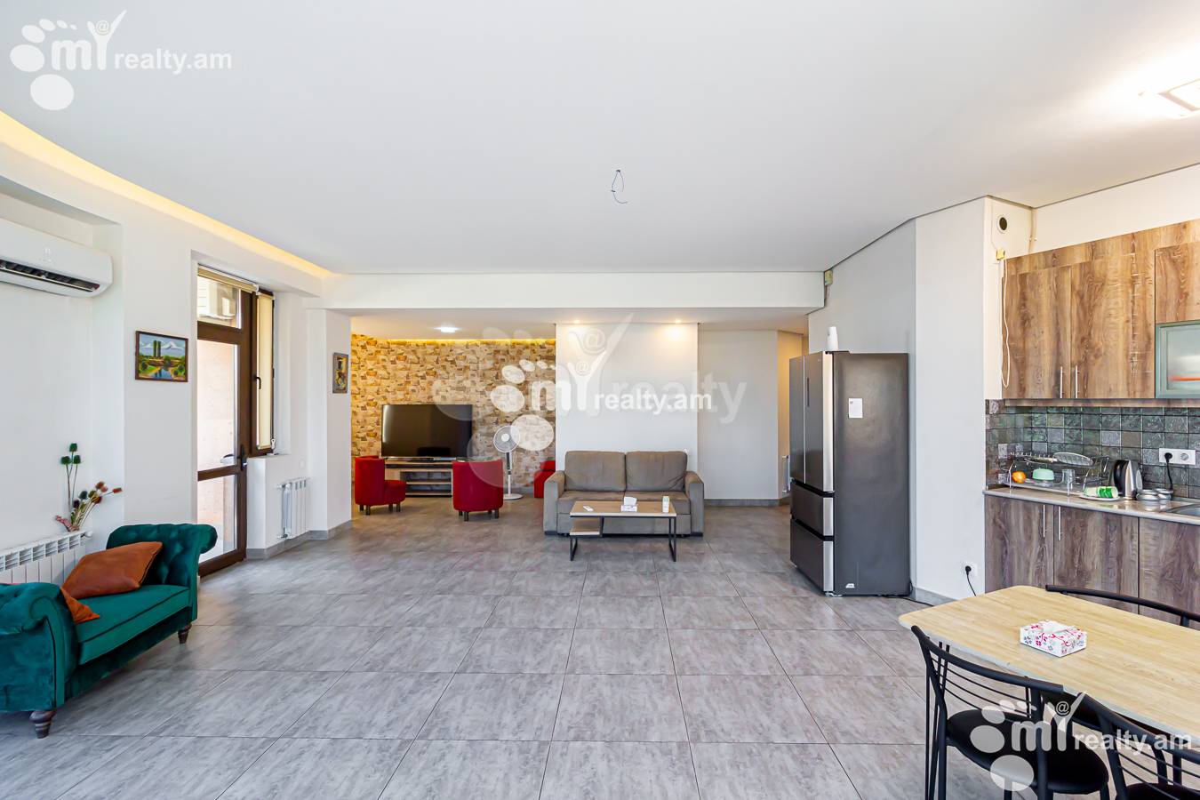 3 bedroom apartment for sale Maro Margaryan street, Arabkir Yerevan, 152575
