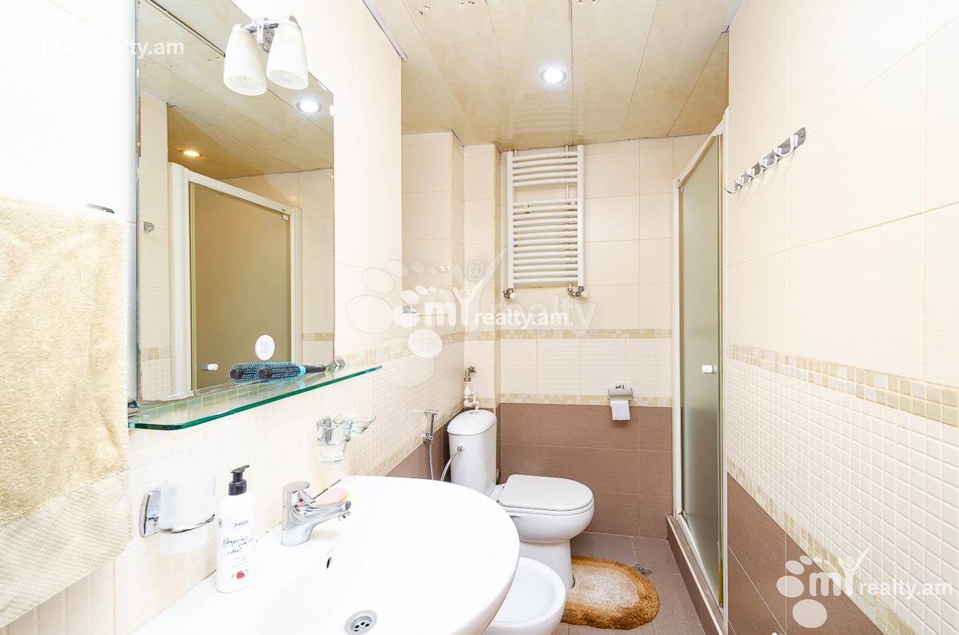 4 bedroom apartment for rent خیابان پوشکین, مرکز شهر ایروان, 151207