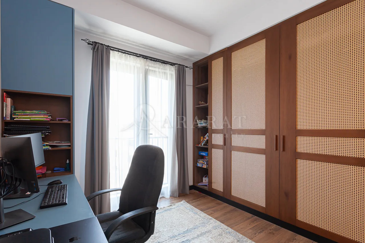 4 bedroom apartment for sale Davtashen 1 district, Dawtaschen Yerevan, 157366