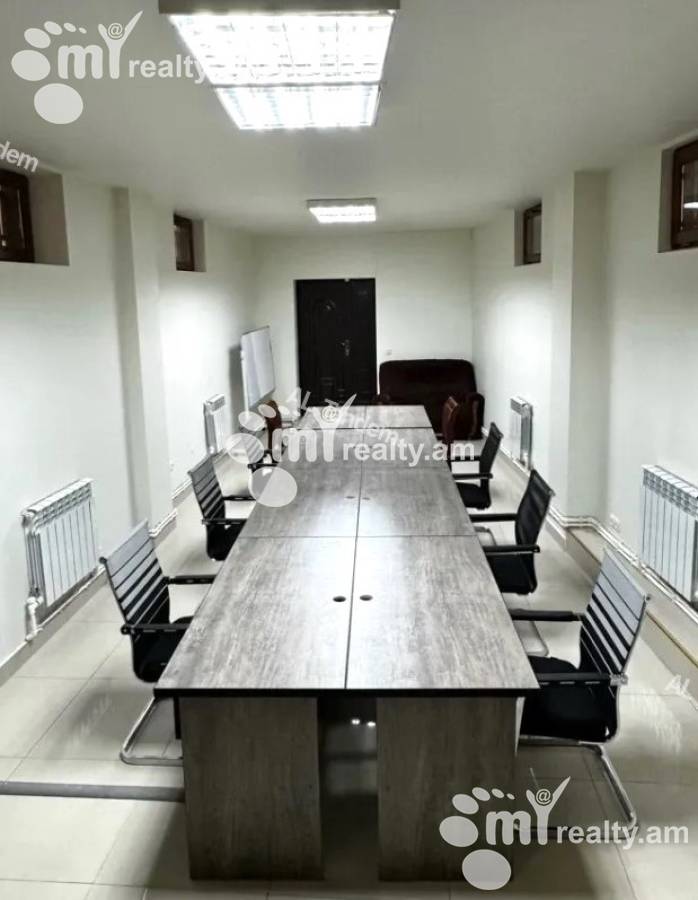 Commercial property for rent Khanjyan St, Center Yerevan, 153870