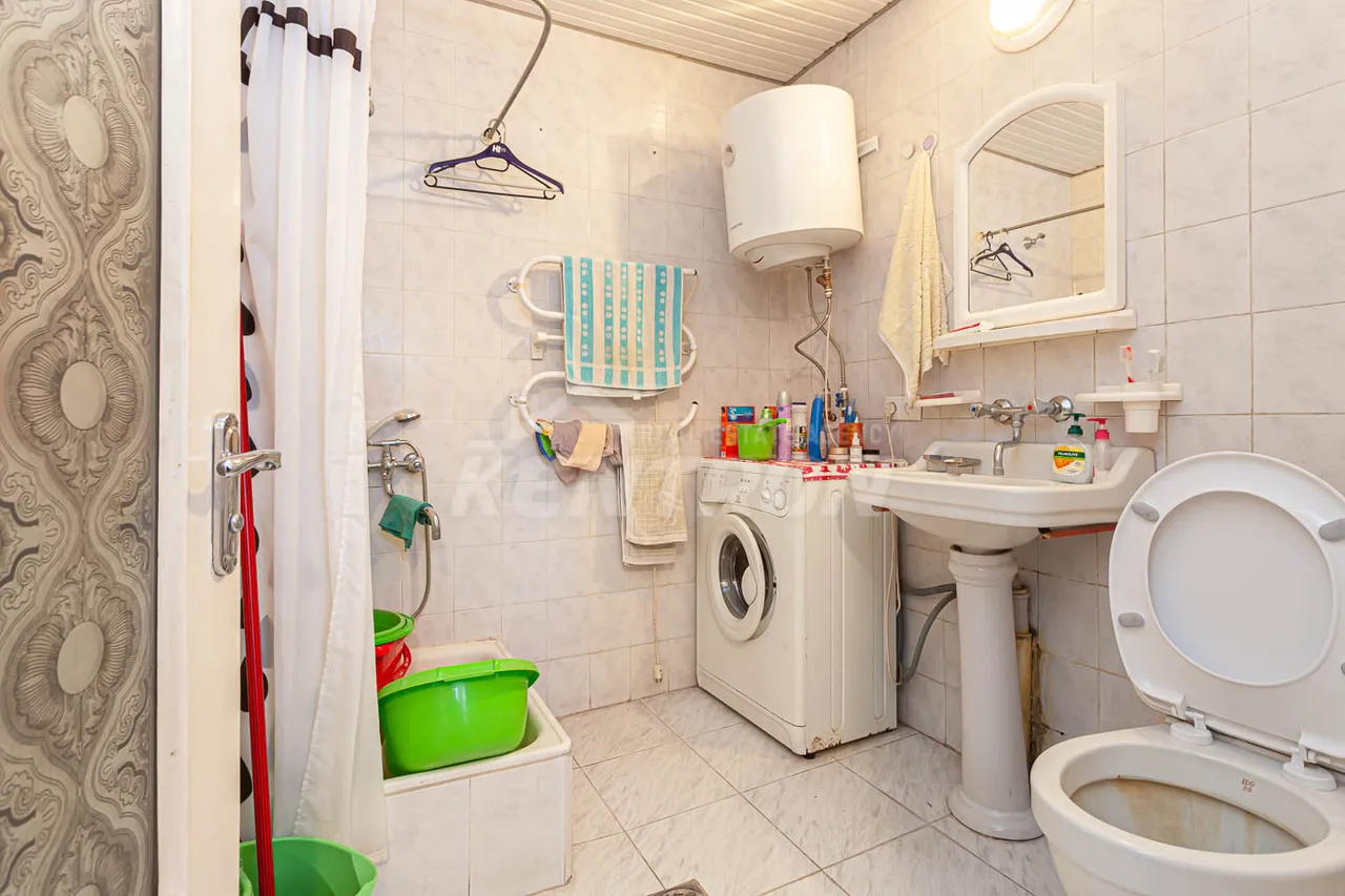 Commercial for sale خیابان ابوویان, مرکز شهر ایروان, 158520