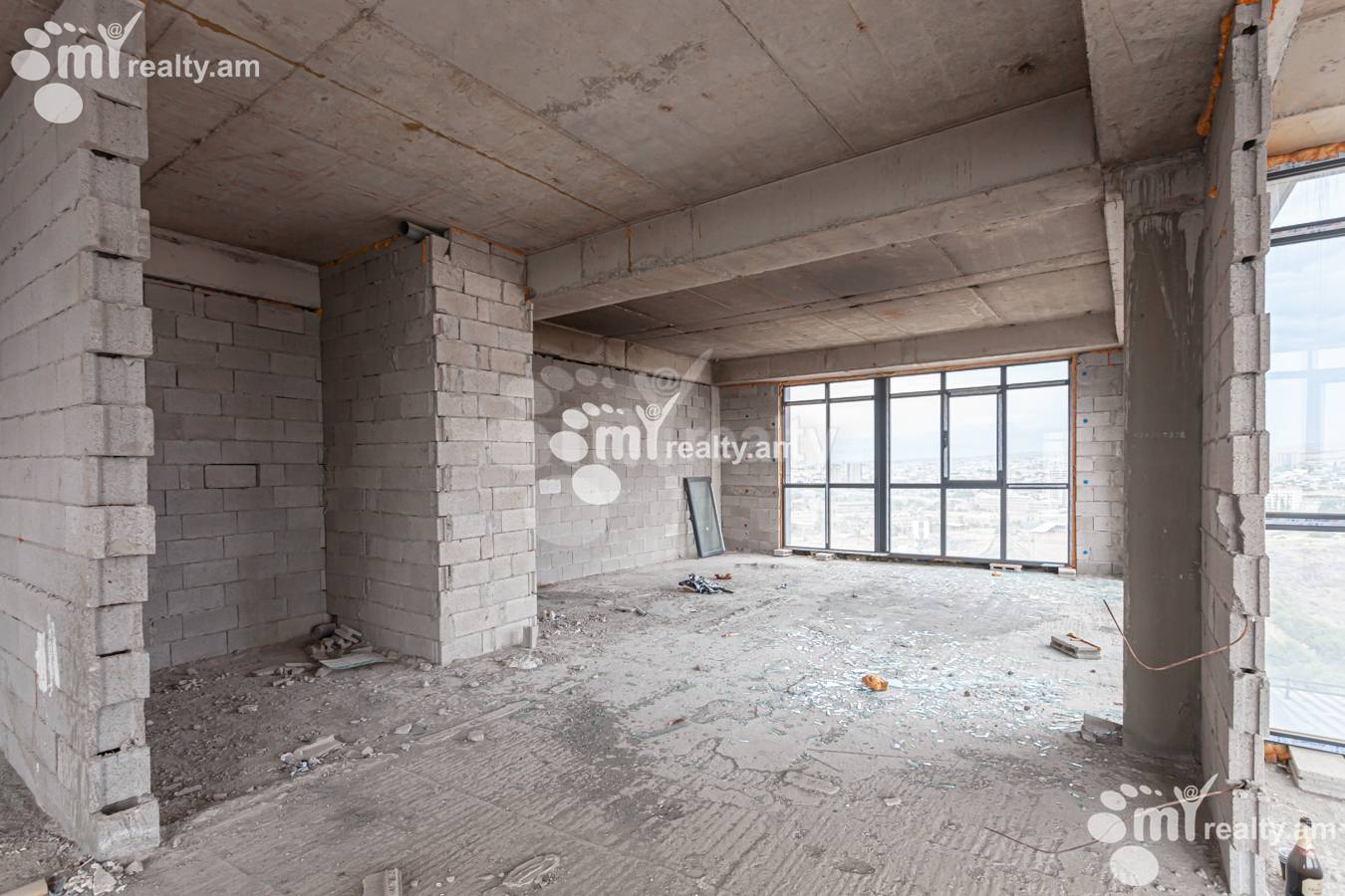 4 bedroom apartment for sale خیابان ا. کاخاتریان, عربگیر ایروان, 139575