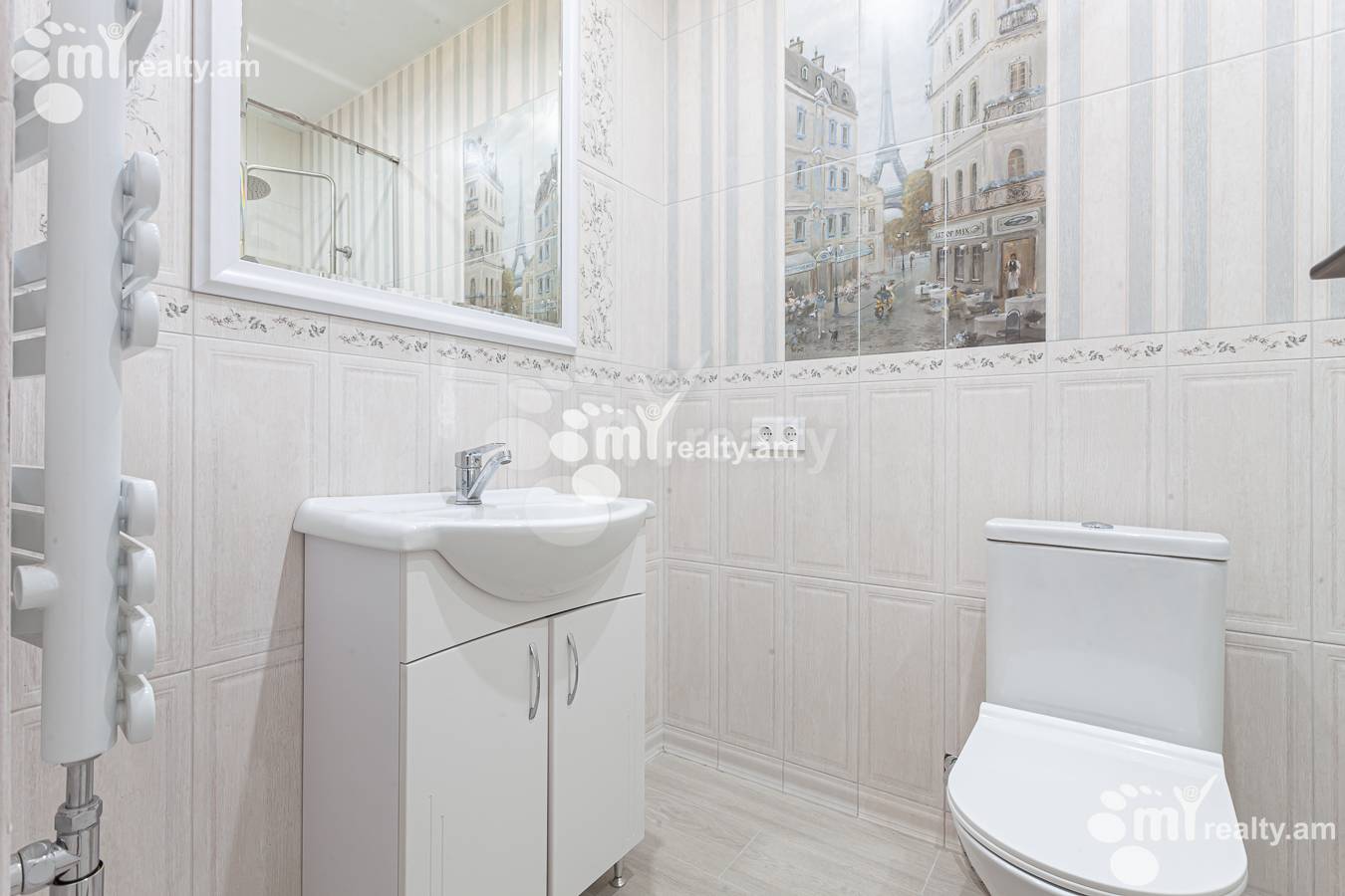 3 bedroom apartment for rent Rostom St, Center Yerevan, 155574