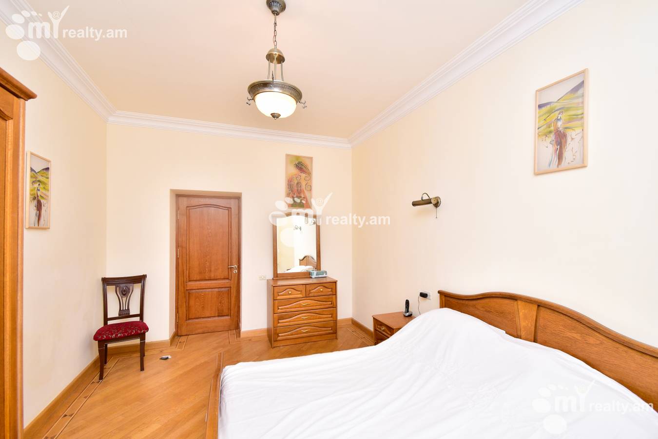 3 bedroom apartment for rent Tamanyan St, Center Yerevan, 140846