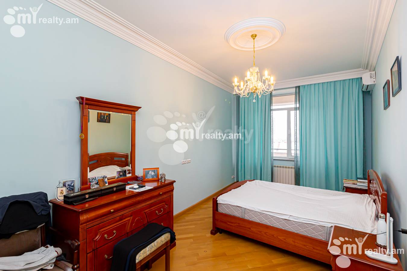 5 bedroom apartment for sale Dzorap St, Center Yerevan, 153815
