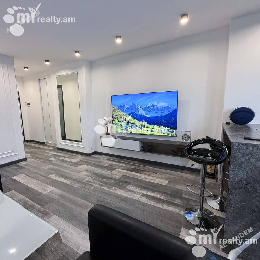 3 bedroom apartment for sale Leningradyan St, Ajapnyak Yerevan, 155387