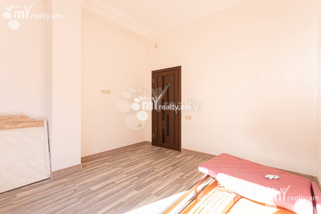 House for sale N. Safaryan St, Avan Yerevan, 157006