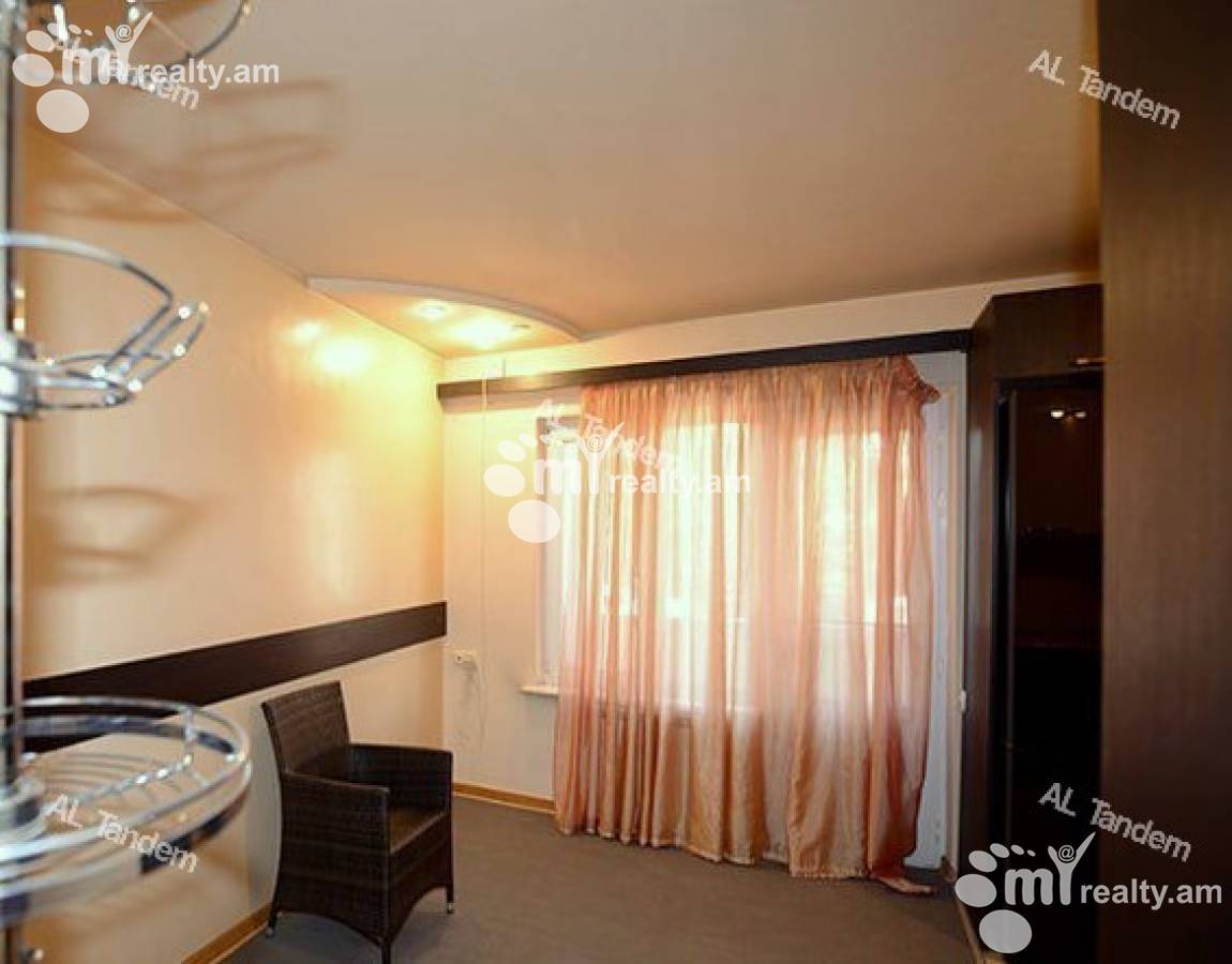 5 սենյականոց բնակարան  Վ.Վաղարշյան փող, Արաբկիր Երևան, 160183