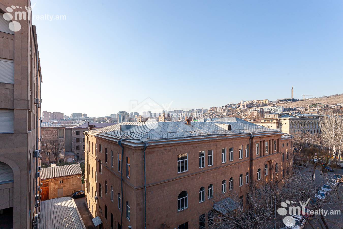 3 bedroom apartment for rent Bayron St, Center Yerevan, 146556