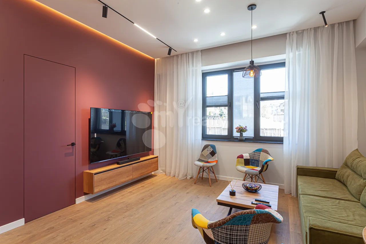 3 bedroom apartment for rent خیابان لئونید اغالدیان, مرکز شهر ایروان, 161910