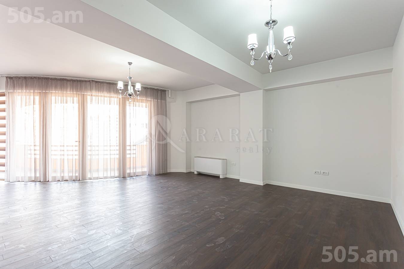 Снять 5 комнатную квартиру Лео ул, Центр Ереван, 153028