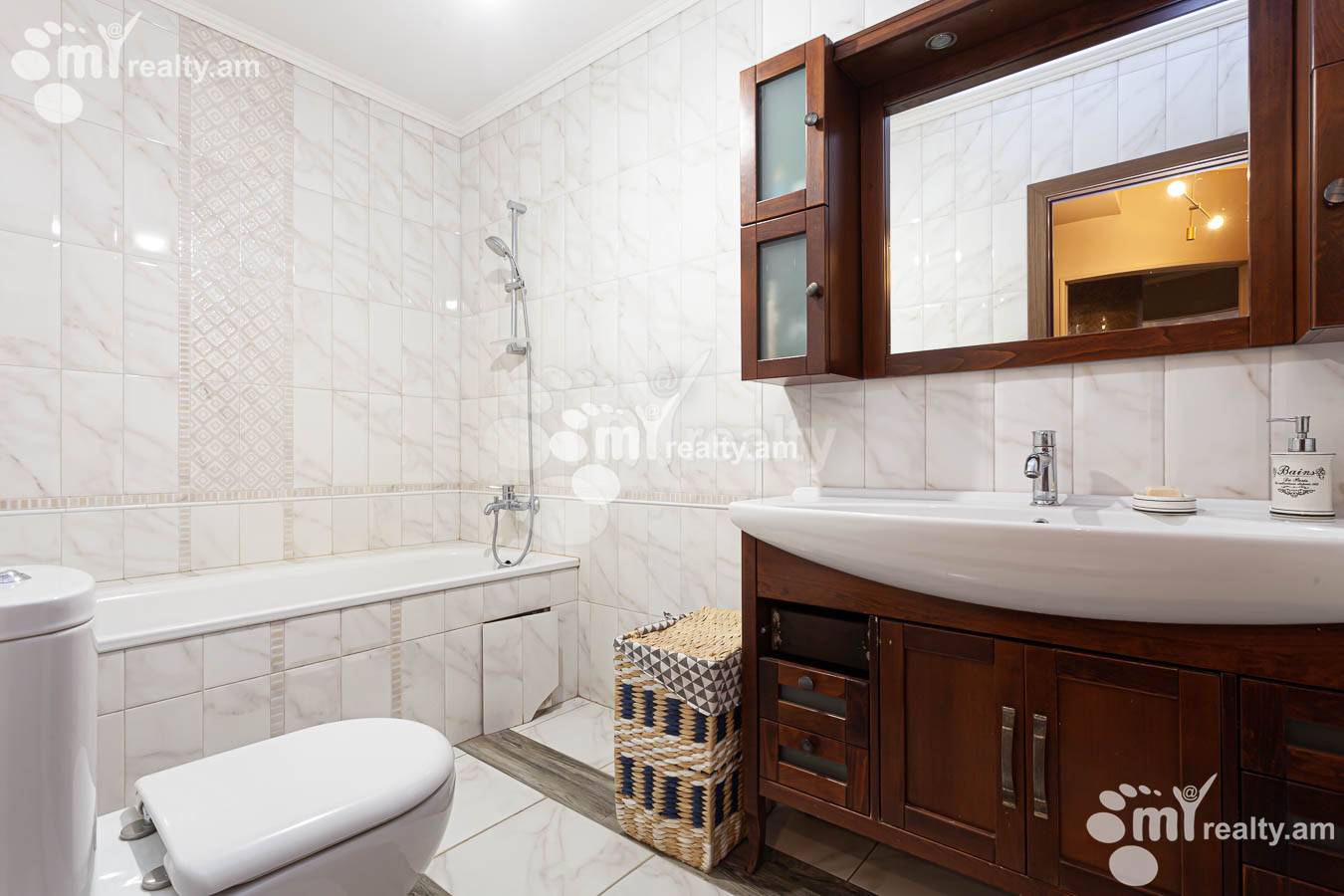 4 bedroom apartment for sale خیابان برادران اوربِلی, عربگیر ایروان, 153291
