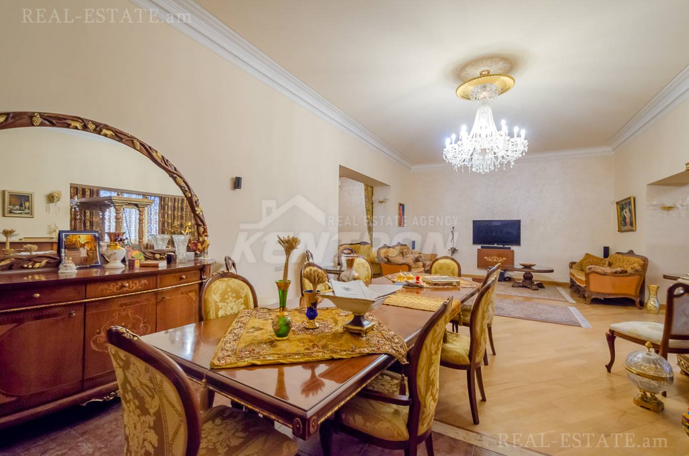 4 bedroom apartment for sale rue d'Abovyan, Center Yerevan, 137151